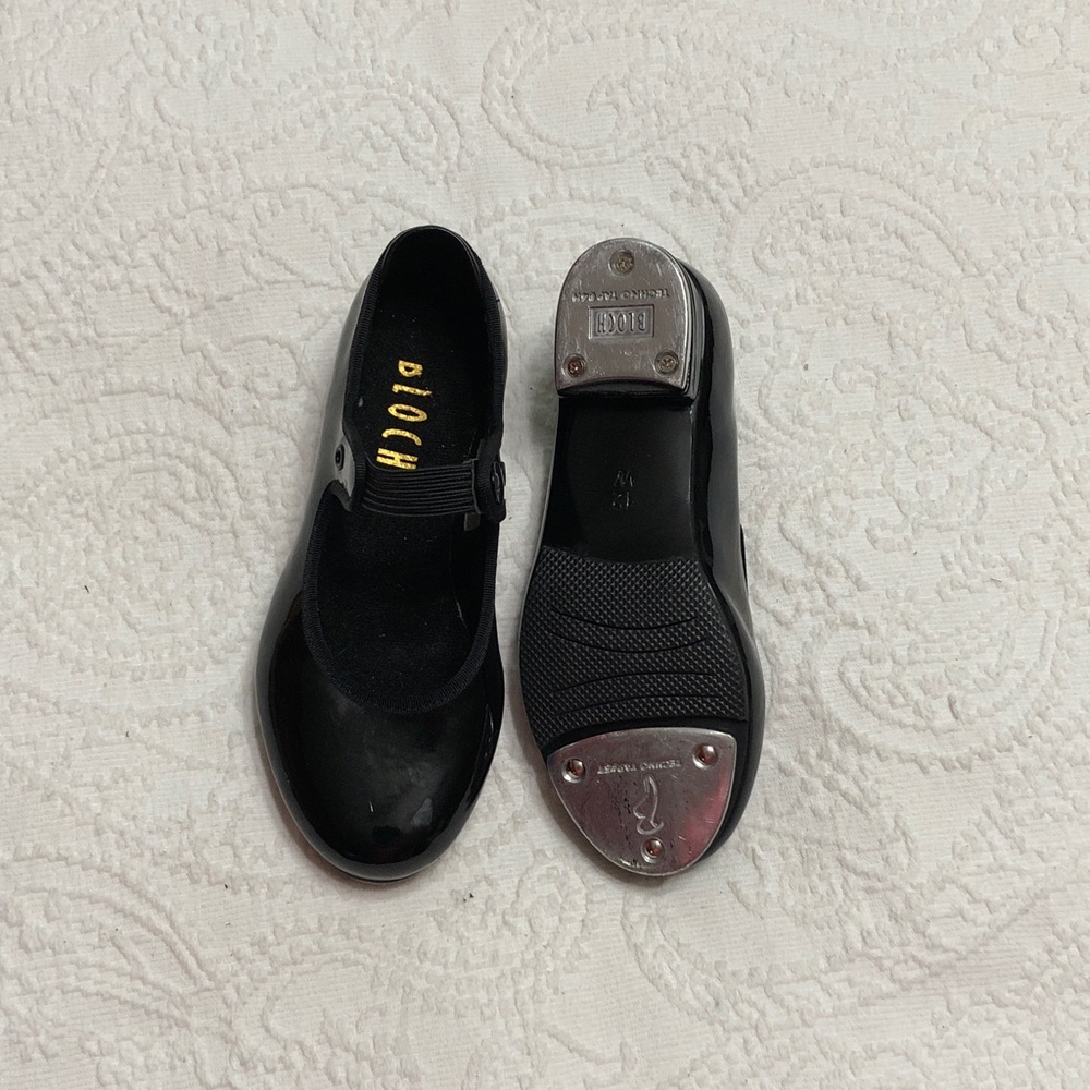 Bloch Techno Tap Size 12W (wide) Girls Black Patent Mary Jane Tap Shoes